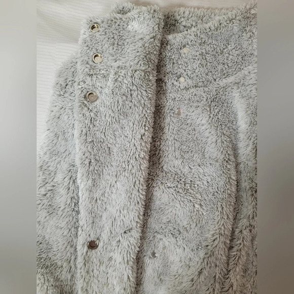 Dylan by True Grit Eyelash Fleece Gray Vest sz L - Picture 3 of 12